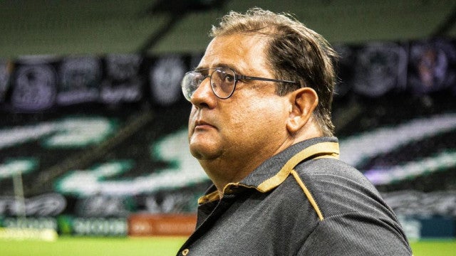 Um dia após perder titulo, técnico Guto Ferreira é demitido pelo Goiás