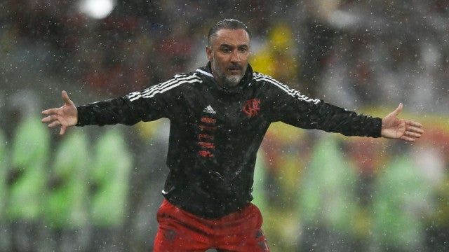 O "erro" crasso que levou à demissão de Vítor Pereira no Flamengo
