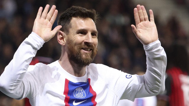 Messi faz gol e dá assistência um jogo após ser vaiado, e PSG vence o Nice