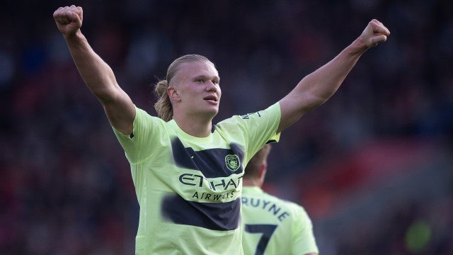 Haaland "dá e recebe beliscões" durante os jogos: "É algo que me agrada"