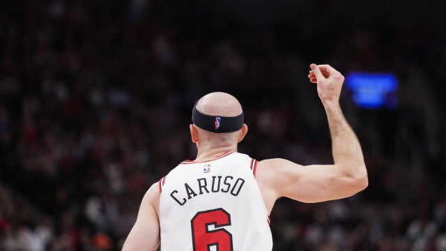 Bulls e Thunder vencem e seguem vivos na busca pelos playoffs da NBA