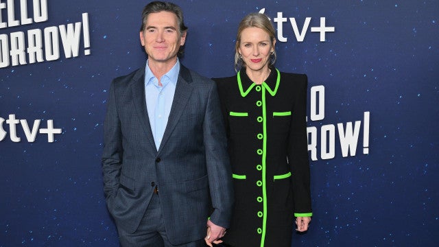 Naomi Watts e Billy Crudup estão noivos? Atriz é vista com anel suspeito