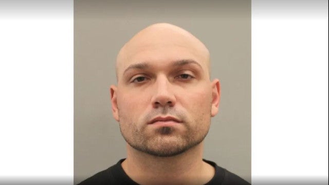 Homem mata ‘flanelinha’ e volta a encontro como se nada tivesse ocorrido