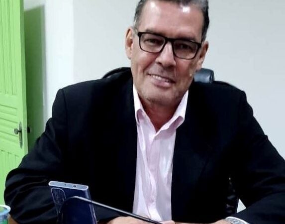 Valter do Sindicato apresenta Projeto de Lei Propondo implantação do “Botão do Pânico e Portas Giratórias com Detectores de Metais” nas escola