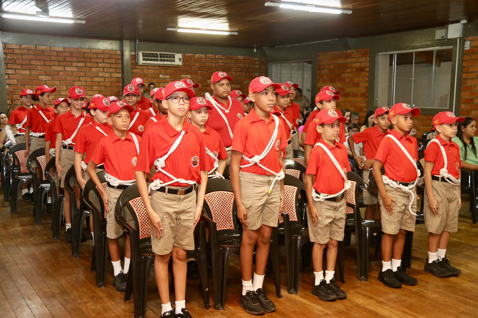 PROJETO SOCIAL BOMBEIROS DO FUTURO REALIZA FORMATURA DE MAIS UMA TURMA EM COLÍDER