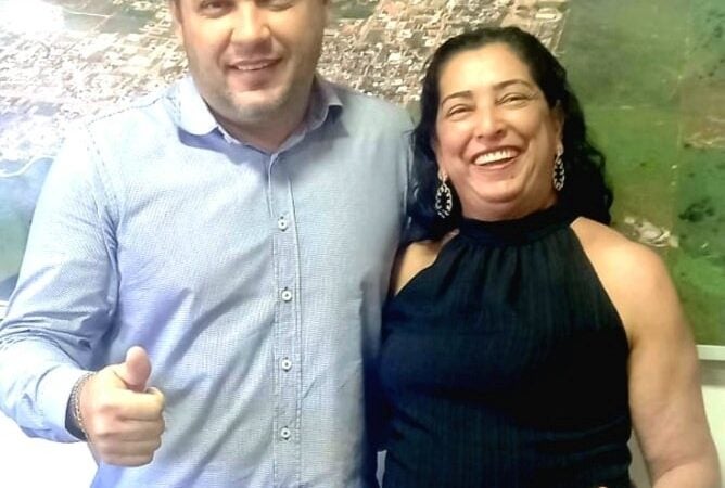 Presidente Valcimar e secretária Izabel dialogam sobre situação dos moradores de rua no município