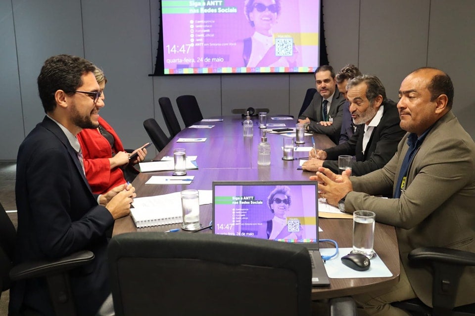 Em reunião na ANTT vereadores reivindicam pavimentação das paralelas da BR 163 no perímetro urbano de Guarantã do Norte