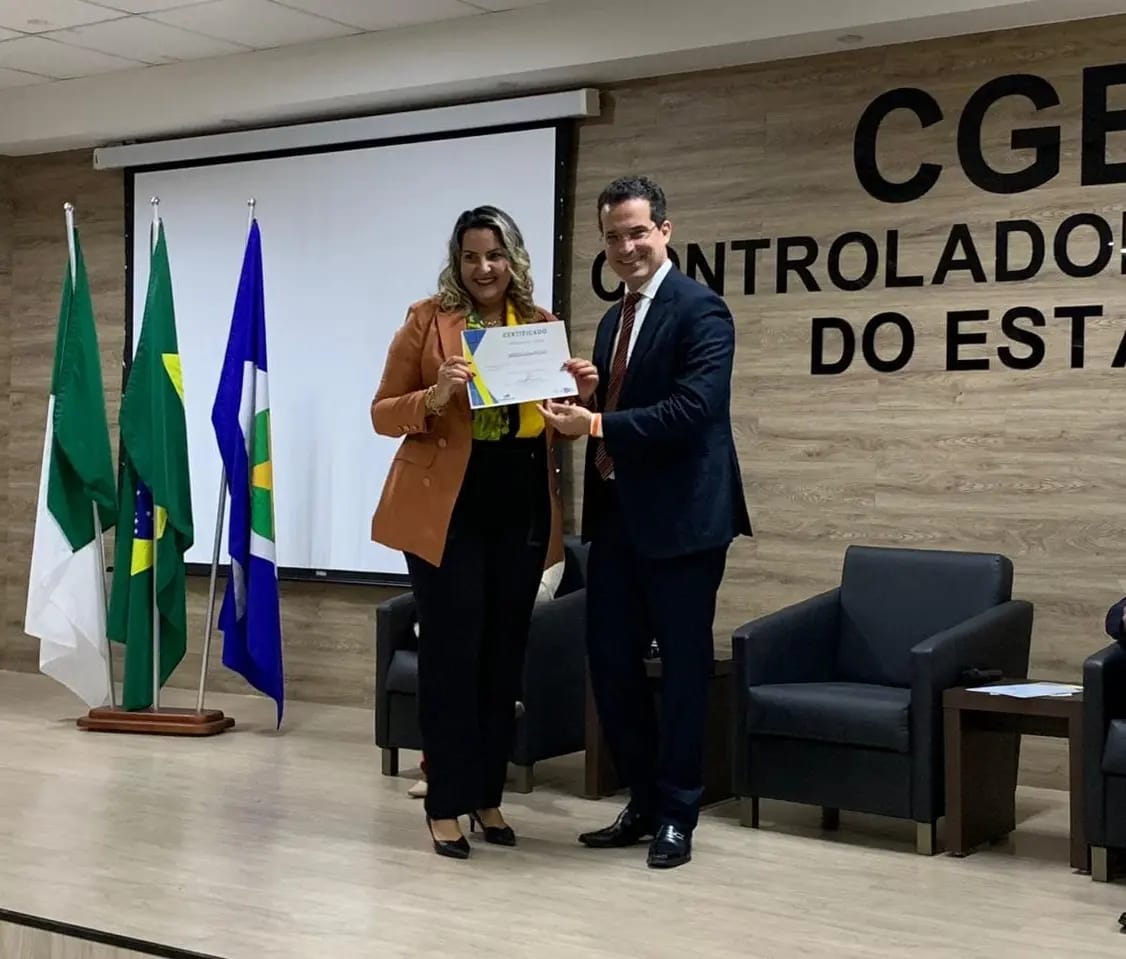 Advogada Angélica Angulo toma posse como conselheira do Condecon-MT