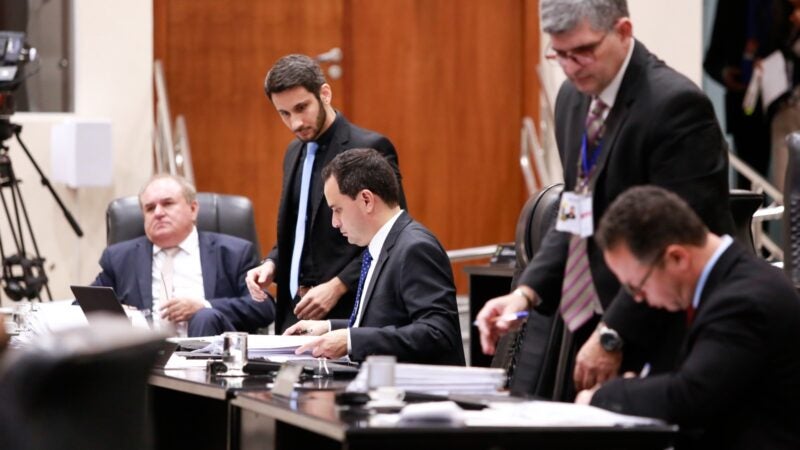 Frente Parlamentar do Comércio tem adesão maciça dos deputados estaduais