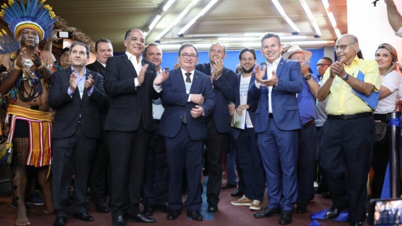Governador de MT abre oficialmente a 30ª Feira Internacional de Turismo do Pantanal que deve receber 100 mil visitantes