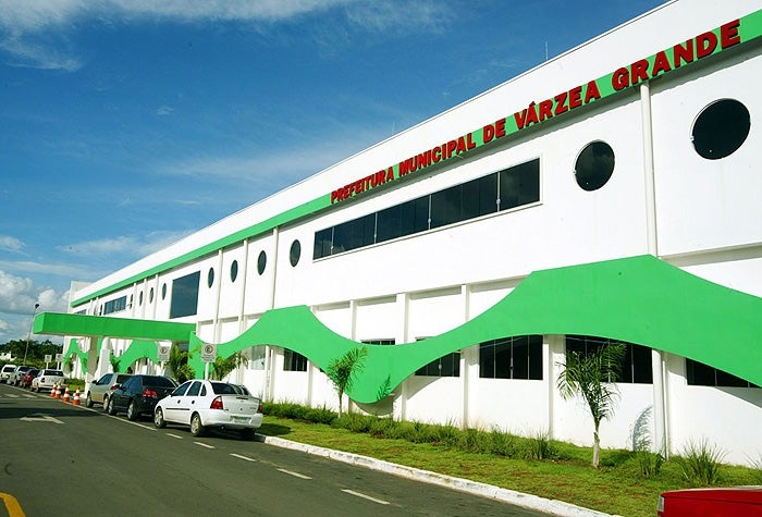 Acordo evita que lei questionada seja usada para cálculo do IPTU em Várzea Grande