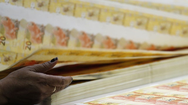 Transferência por DOC vai acabar até fevereiro de 2024