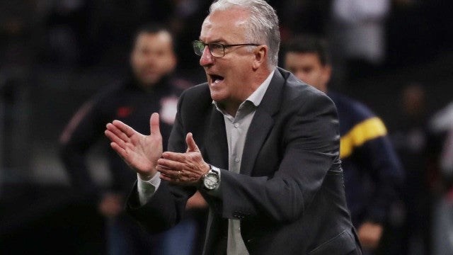 Dorival festeja 10º jogo sem derrota no São Paulo: ‘Orgulho de dirigir esses jogadores’