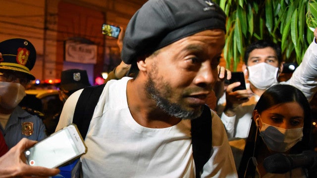 Justiça bloqueia R$ 8,4 milhões do Atlético-MG por dívida com Ronaldinho Gaúcho