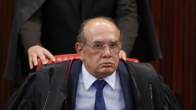 Gilmar Mendes pede vista e interrompe julgamento do piso da enfermagem