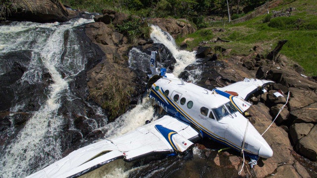 Laudo aponta ‘avaliação inadequada’ do piloto em acidente que matou Marília Mendonça