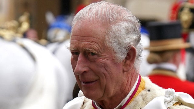 Coroação começa com chuva fina em Londres e frase dita pelo rei Charles 3º