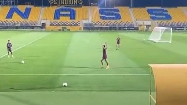 Colega de Cristiano Ronaldo faz o impensável em treino e recebe aplausos