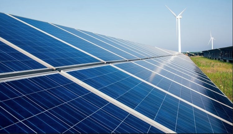 Sinop: vereadores propõem 20% desconto no IPTU para quem tem energia solar e votação fica para próxima 2ª