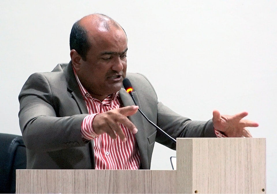 Vereador Irmão Alexandre aciona prefeito Érico, deputado Sebastião Rezende e Senador Jayme Campos por pavimentação nas paralelas da 163