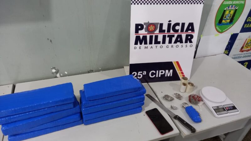 PM prende suspeito em flagrante com 10 tabletes de maconha