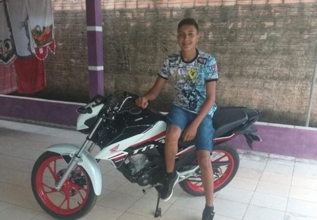 Em Guarantã do Norte Jovem  morre em acidente envolvendo ônibus e motocicleta