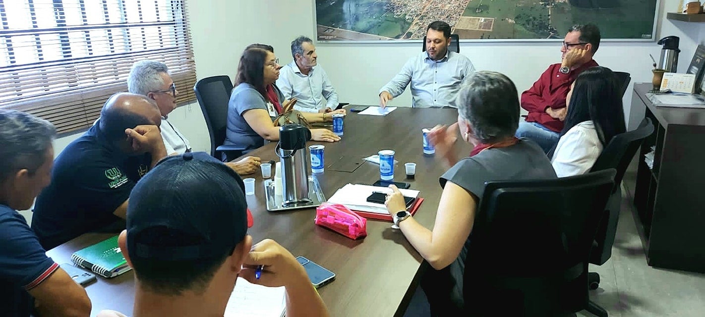 Vereadores convocam Organização Social e secretária municipal de saúde para questionamentos