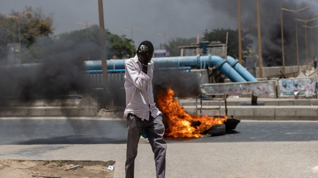Senegal: Violência após condenação de opositor faz pelo menos nove mortos