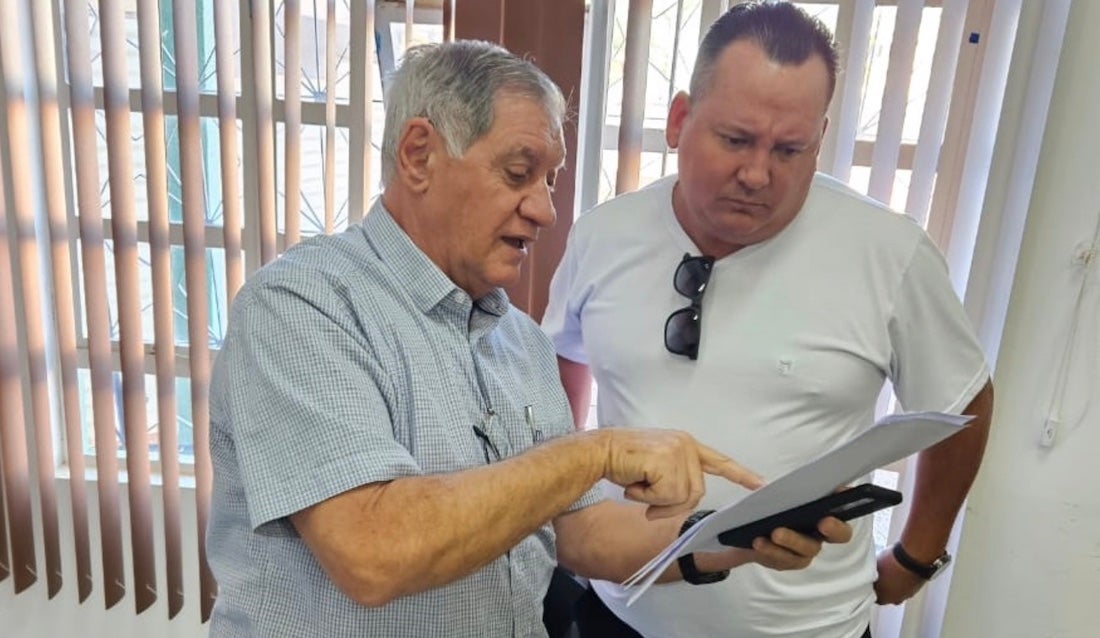 Prefeito de Vera pede afastamento e presidente da câmara assume