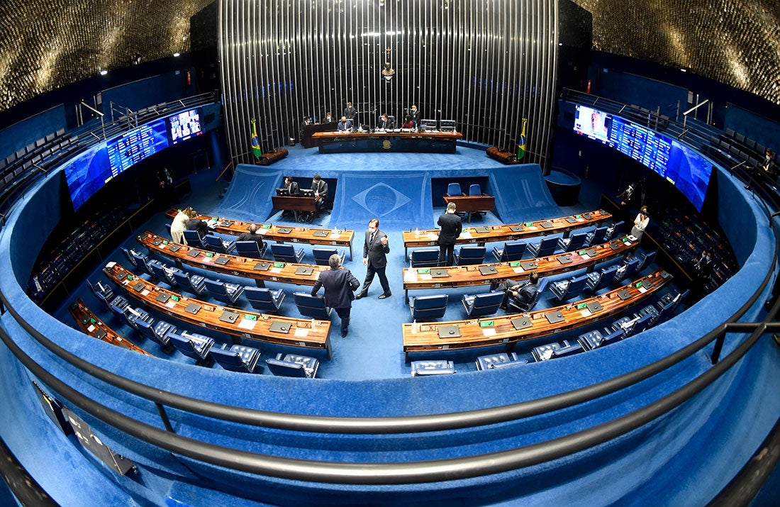 Senadores aprovam novo marco fiscal com mudanças no teto de gastos; dois mato-grossenses favoráveis