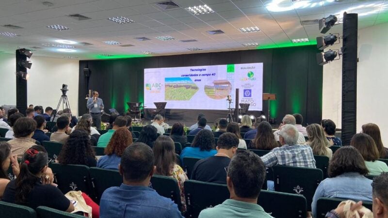 Governo de MT e setor produtivo debatem medidas para ampliar ações sustentáveis