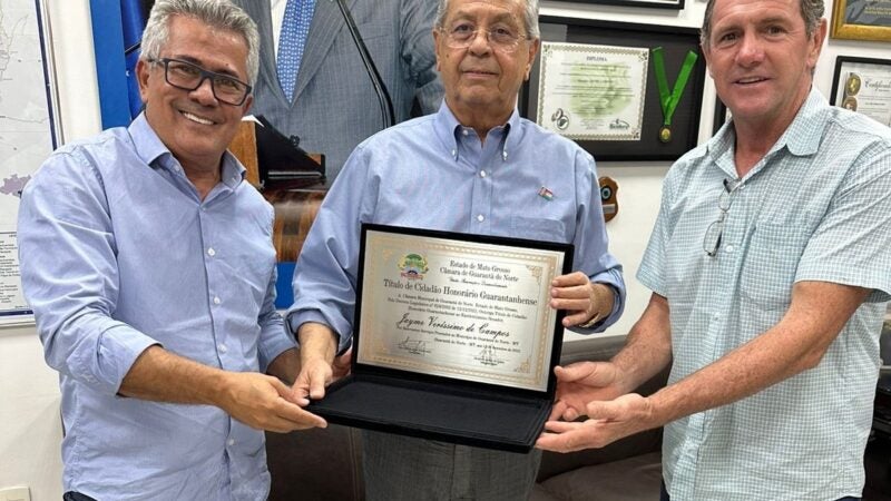 Senador Jaime campos recebeu o Título de cidadão Guarantaense