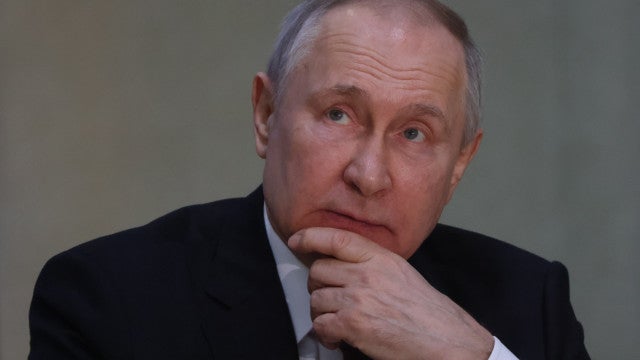 Putin ameaça atacar caças F-16 fora da Ucrânia