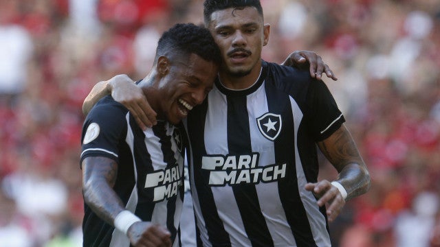 Botafogo vai à Arena Pantanal defender a liderança isolada diante do Cuiabá