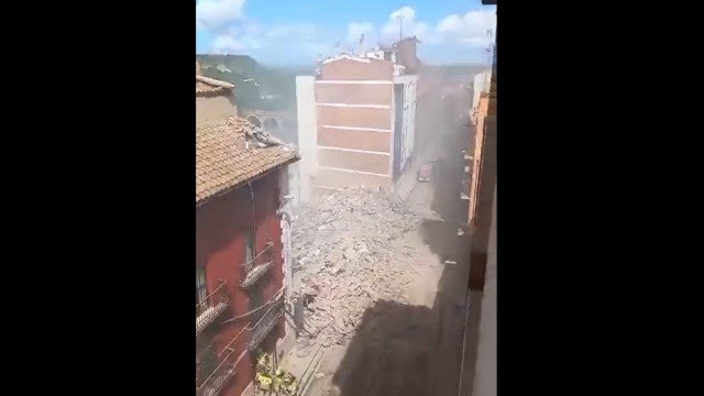 Edifício desaba na Espanha minutos após ser evacuado. Veja as imagens