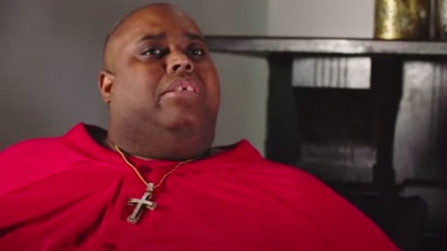 Estrela de reality show de obesidade morre de ataque cardíaco aos 49 anos
