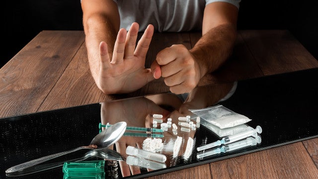 1 em cada 17 adultos usou drogas em 2021, diz ONU em novo alerta sobre o tema