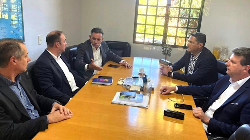 Prefeito de Sorriso manifesta na CNA que reforma tributária não deve taxar mais o agro