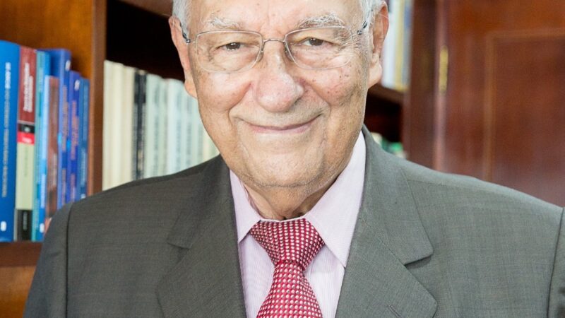 Tributarista Ives Gandra da Silva Martins afirma “a reforma tributária proposta poderá aumentar a desigualdade e onerar ainda mais os pobres”