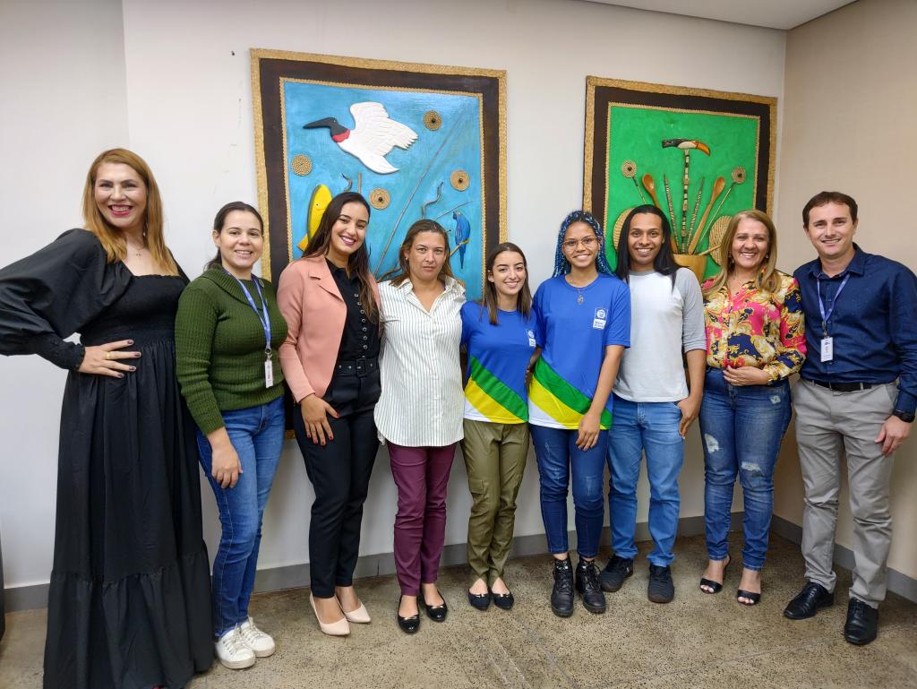 Alunos selecionados em intercâmbio do Governo de MT viajam no mês que vem para a Inglaterra