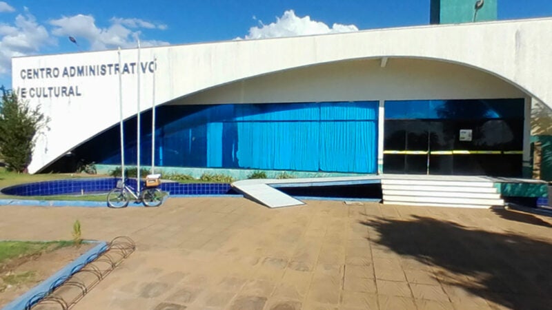 Prefeitura no Nortão destina mais de 2 mil uniformes escolares para alunos da rede pública