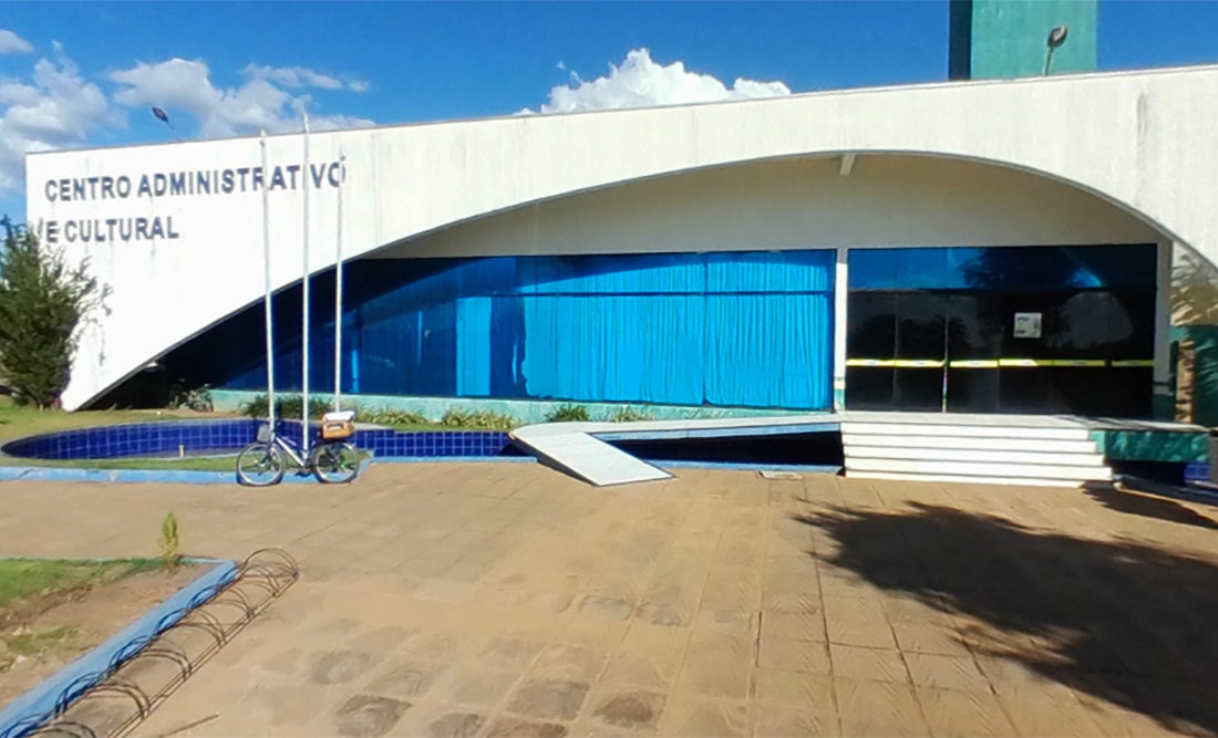 Prefeitura no Nortão destina mais de 2 mil uniformes escolares para alunos da rede pública