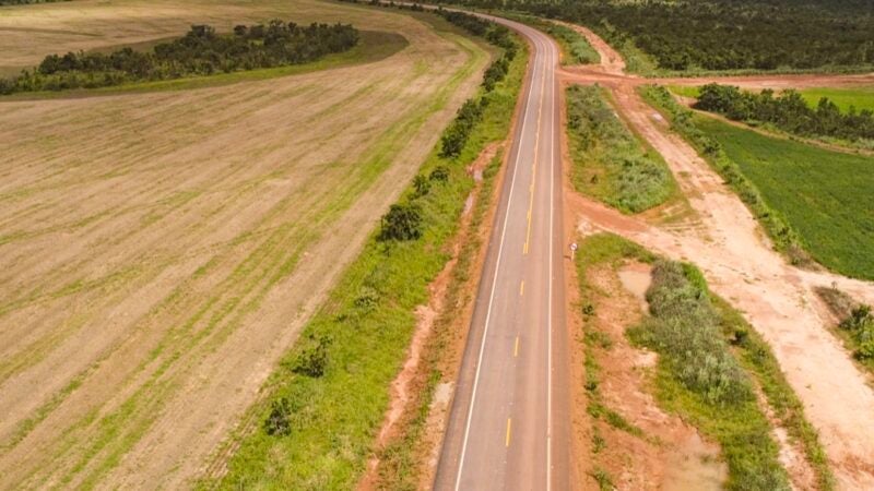 Governo de Mato Grosso investe para asfaltar novos corredores logísticos; 2 no Nortão