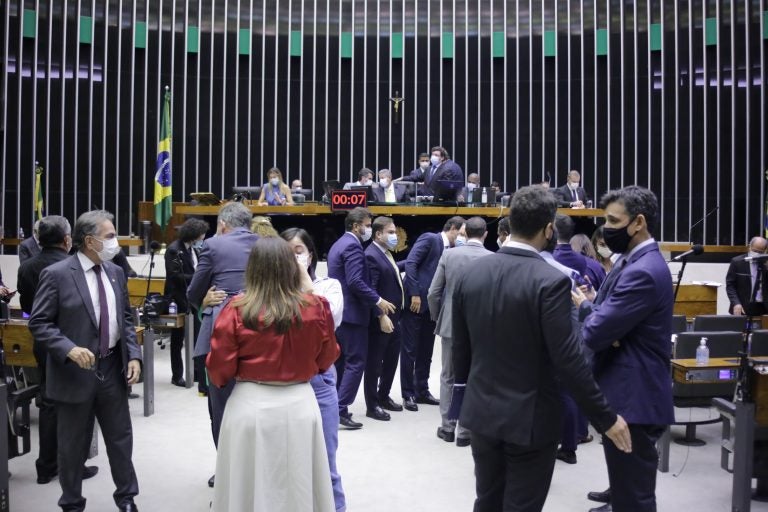Projeto muda número de deputados na Câmara; Mato Grosso ganharia uma vaga