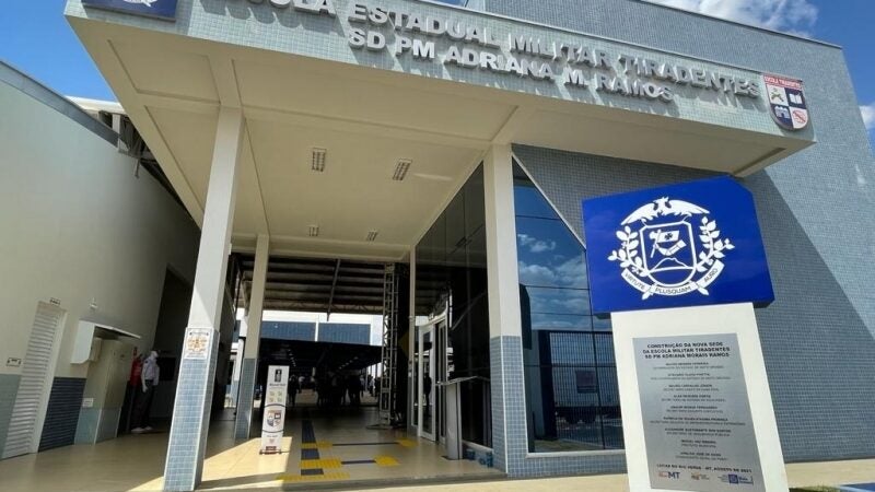 Governador nega encerramento e diz que Mato Grosso continuará com escolas cívico-militares