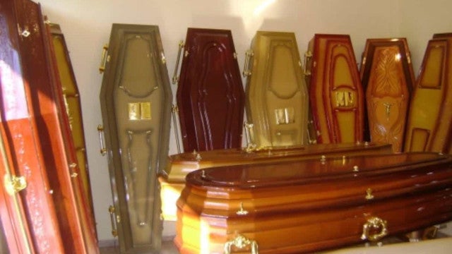 Dado como morto em hospital, idoso é encontrado vivo em funerária no PR