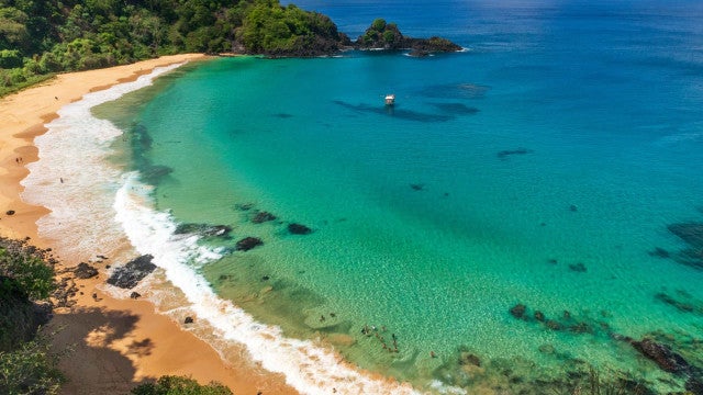 Duas praias brasileiras estão entre as mais bonitas do mundo, segundo novo ranking