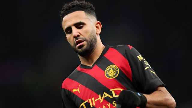 Mahrez encaminha saída do City para se tornar mais uma estrela do futebol saudita