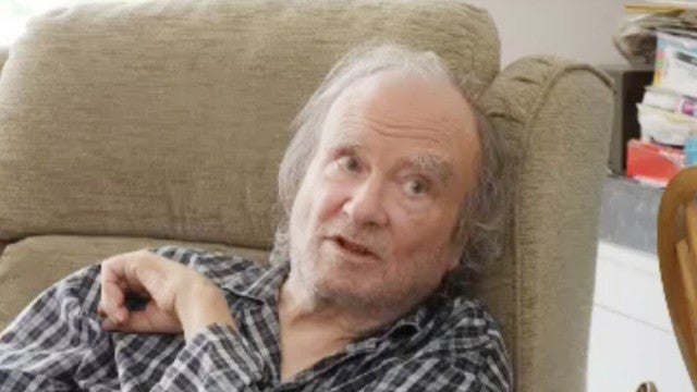 ‘Eu só podia rezar’, diz político britânico que passou 5 dias entalado sob um cano