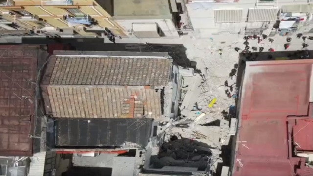 Edifício colapsa na província italiana de Nápoles, 3 pessoas resgatadas